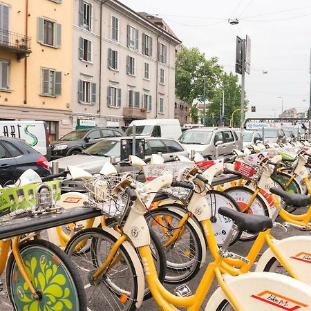 Pit Stop Navigli Milan Luaran gambar